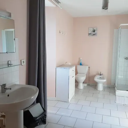 Gite Communal Authentique, Animaux Acceptes, 2 Chambres - Fr-1-653-78 Salles-Lavalette