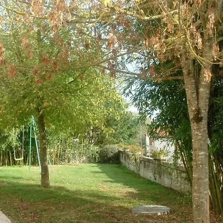 Gite Communal Authentique, Animaux Acceptes, 2 Chambres - Fr-1-653-78