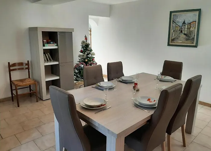 Familial Au Coeur Du Village, Animaux Admis - Fr-1-653-78 Salles-Lavalette